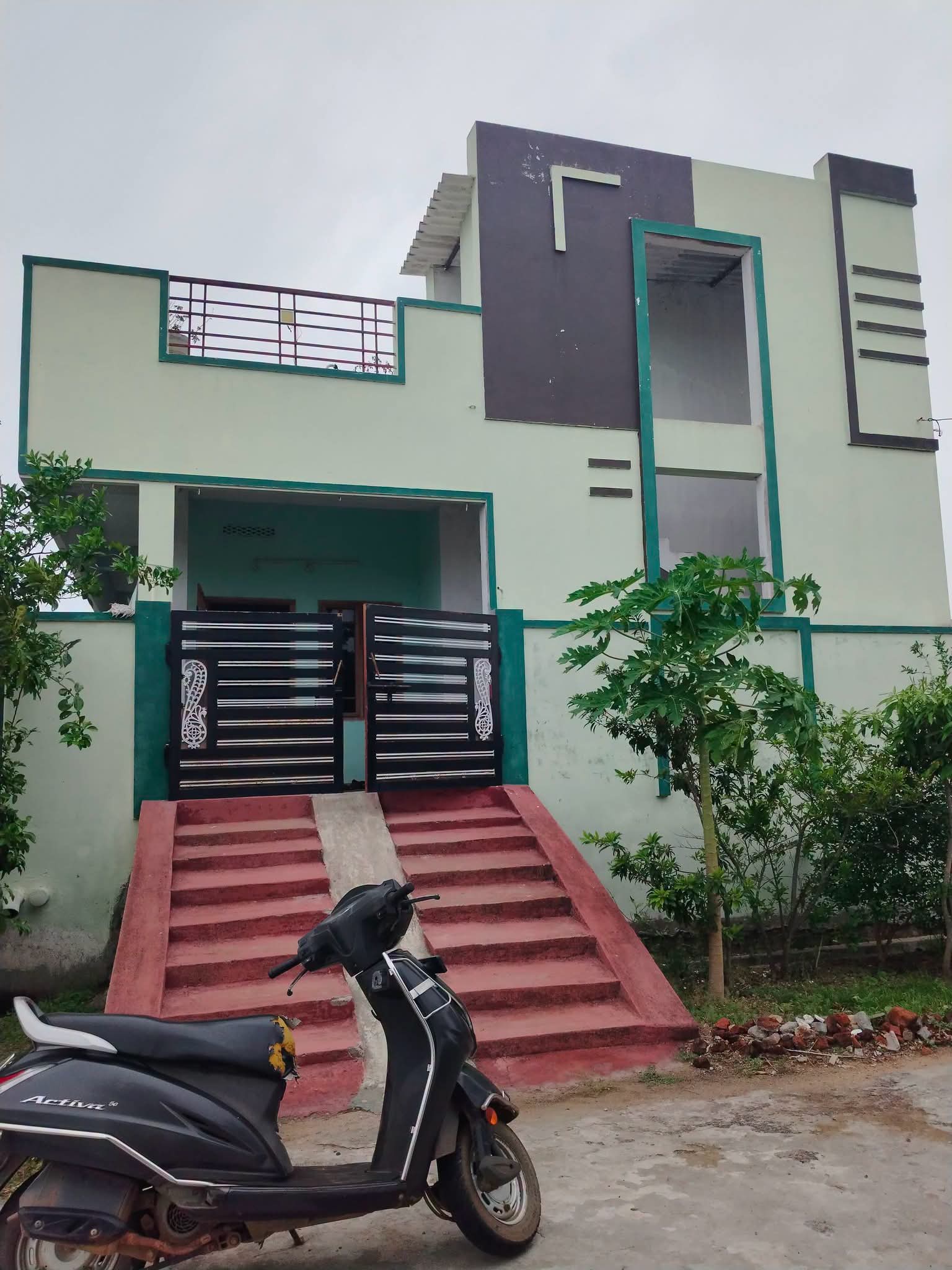 🏡 West Facing House for Sale Near Vijayawada – 133 Sq. Yards | Only ₹45 Lakhs